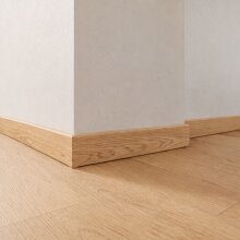 Sockelleiste FK-S5820-REI-M – 58 x 20 mm, Eiche, roh, fallende Einzellängen 180–305 cm